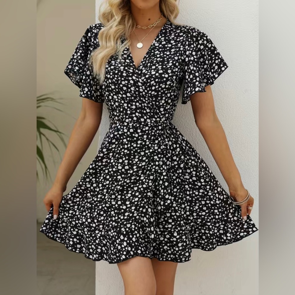 Floral Ruffle Wrap Dress: V-neck, Women's Fashion for Spring & Summer